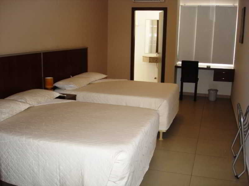 Torre Hotel Ejecutivo Santa Cruz de La Sierra Extérieur photo